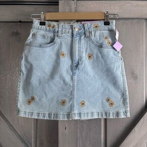 Evsie Girls Sunflowers Denim Skirt size XL
